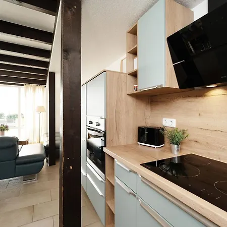 Strandhus * Sutel