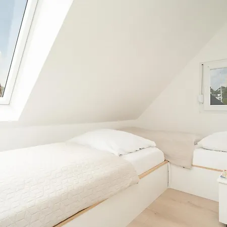 펜션 Strandhus Sutel